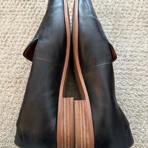 Franco Sarto Black Leather Flats - Women’s Size 10
